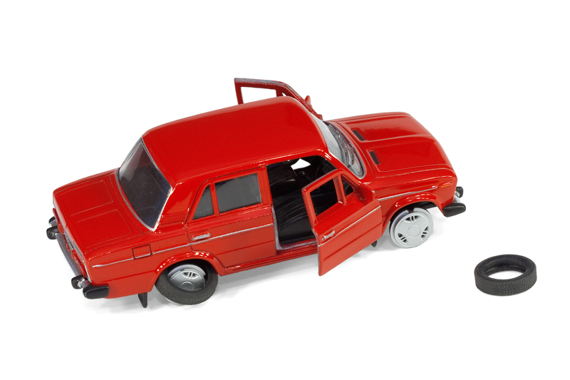 Entertain with Confidence Using This Pre-Party Cleaning Checklist